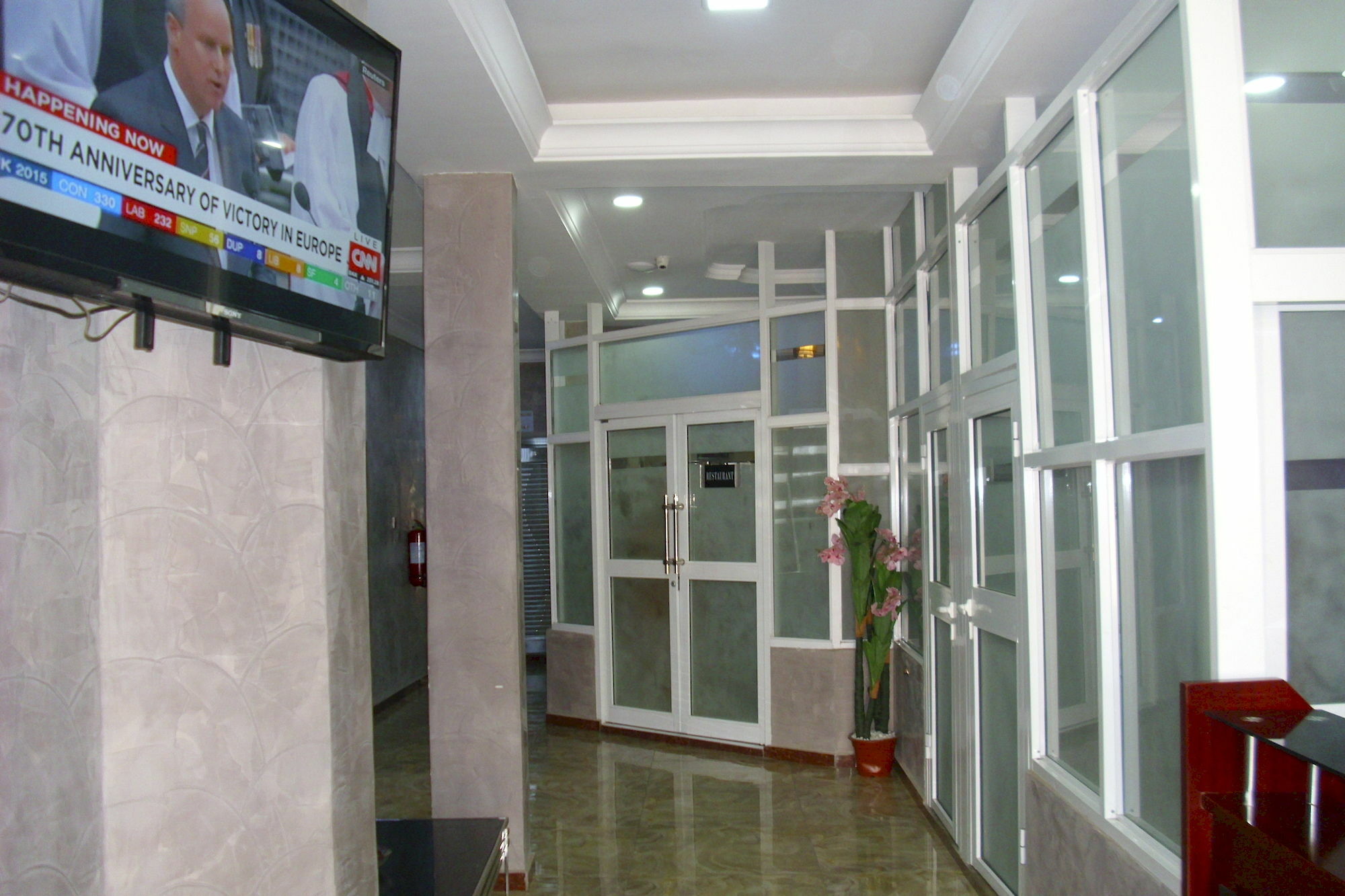 Grand Venice Transit Apartments Lagos Buitenkant foto