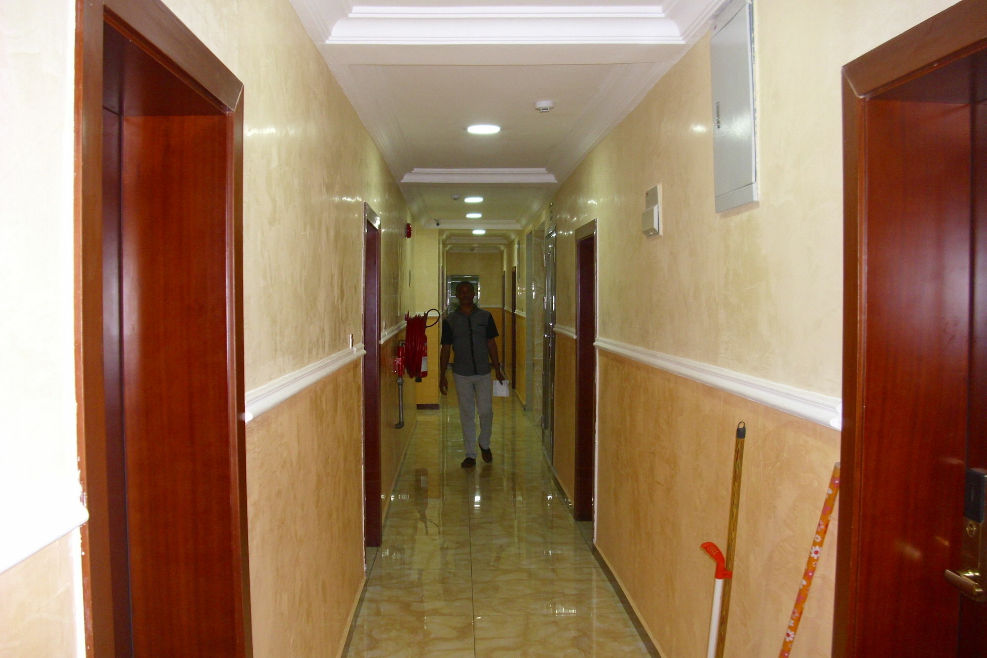 Grand Venice Transit Apartments Lagos Buitenkant foto